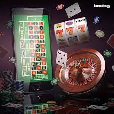 k999 Esports Myanmar ကစားသူ tournament live betting PUBG Dota 2 phone ဖြင့် ကစားနေသည့်ပုံ